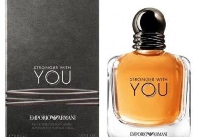 عطر سترونجر ويذ يو من امبوريو ارماني - أو دي تواليت (رجالي) 100 مل