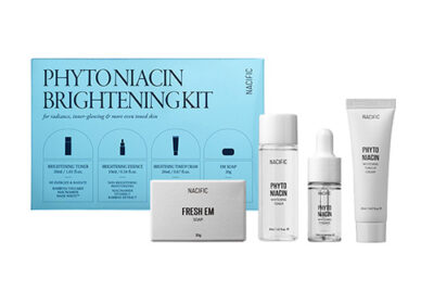 مجموعة فيتو نياسين لتفتيح البشرة من ناسيفيك ترطيب وتفتيح في آن واحدوتفتيح البقع الداكنة وتجديد الرطوبة ويترك البشرة متوهجة طبيعية