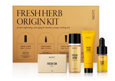 مجموعة العناية بالأعشاب الطبيعية فريش هيرب من ناسيفيك تغذية وتنعيم وترطيب البشرة.تعيد للبشرة نضارتها وتحميها من الجفاف.مناسبة لجميع انواع البشرة