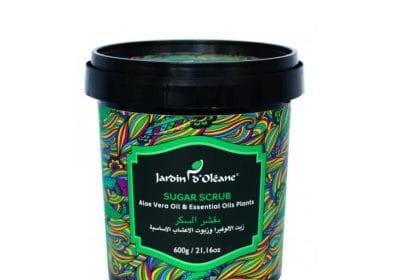 مقشر السكر بزيت الألوفيرا وزيوت الأعشاب الأساسية من جاردن اوليان - 600 جم